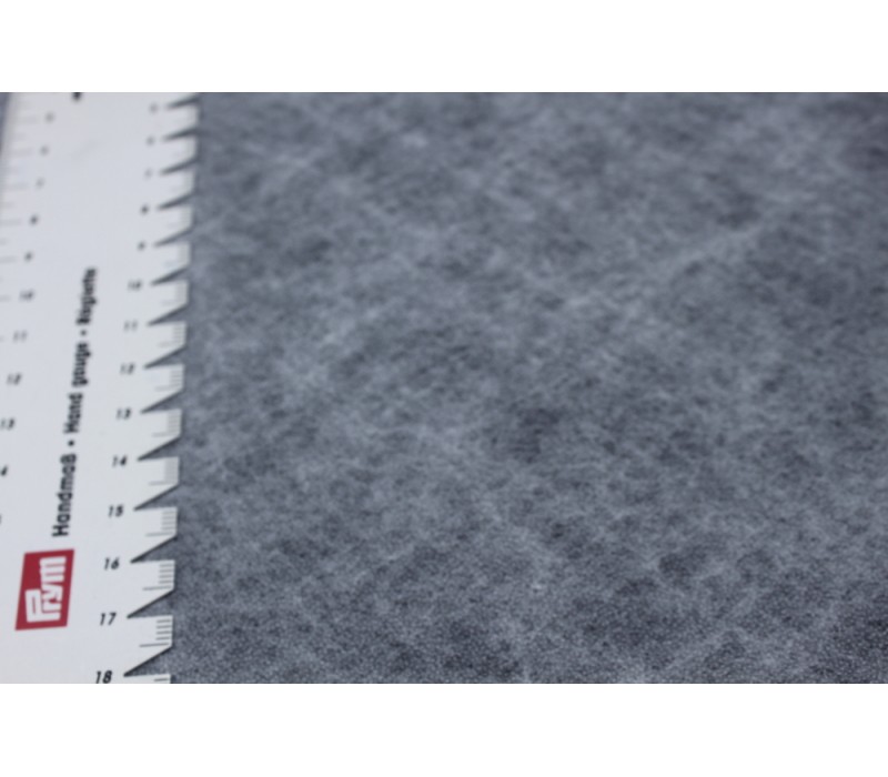 Fusible Interlining F220/304, lightweight interfacing for cottons etc.